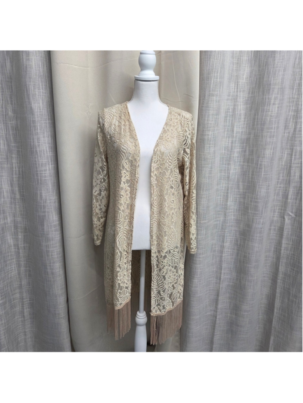 Questions Lace Fringe Open-Front Cardigan - Cream Size L